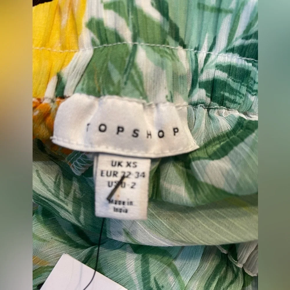 Topshop brighten your